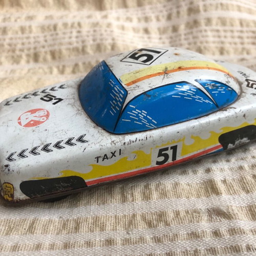 Tin pull toy taxi used, length 16cm