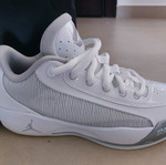 Nike Jordan Lucas αθλητικά παπούτσια καινούργια, μέγεθος 42.5, άσπρα