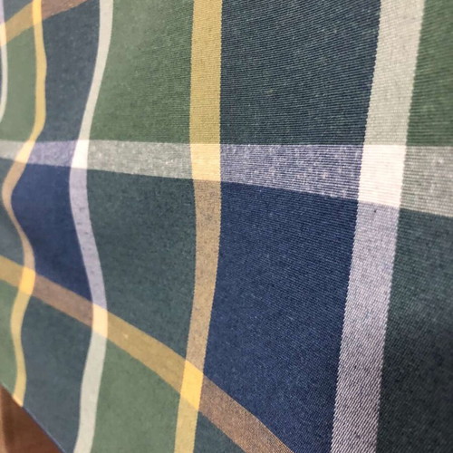 Plaid tablecloth with yarn dyeing and colorfast finish made to order