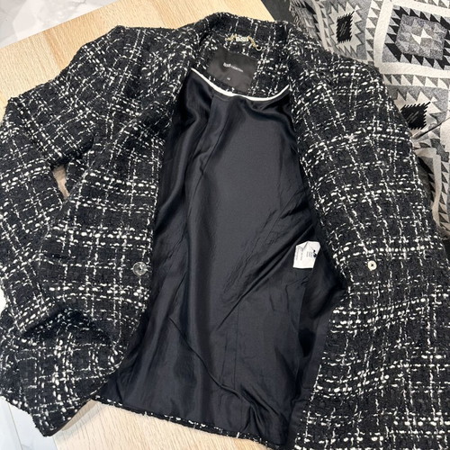 BSB Collection tweed jacket black and white with gold buttons like new, size 40