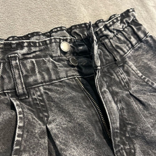 Stradivarius mom fit jeans like new, black washed, size XS