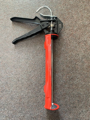Heavy-Duty Silicone Gun new