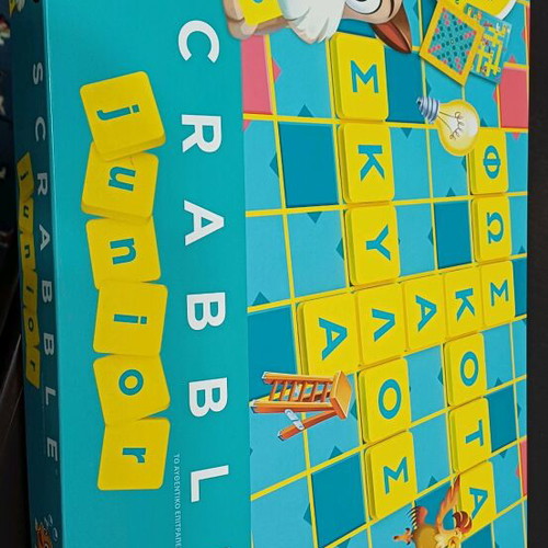 Scrabble Junior new board game