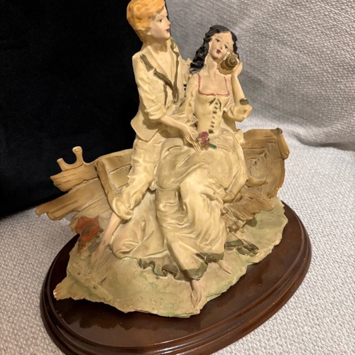 Capo di Monte porcelain figurine Italy like new