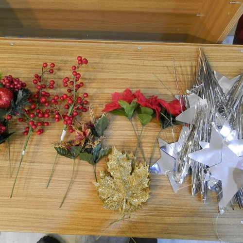 Christmas basket decorations like new