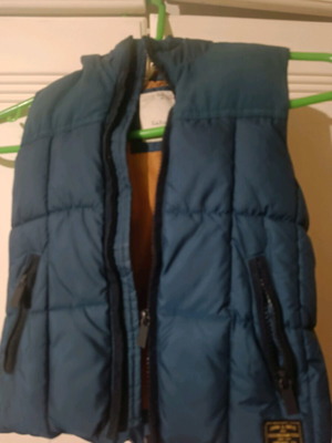 Zara jacket with hood for 4 years like new, blue and orange