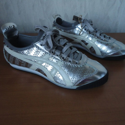 Asics Onitsuka Tiger Mini Cooper new women's sneakers size 37, silver