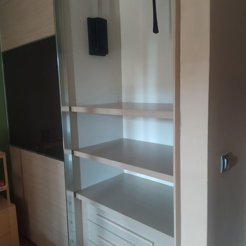 Built-in wardrobe with glass like new, dimensions 261x185x60 cm