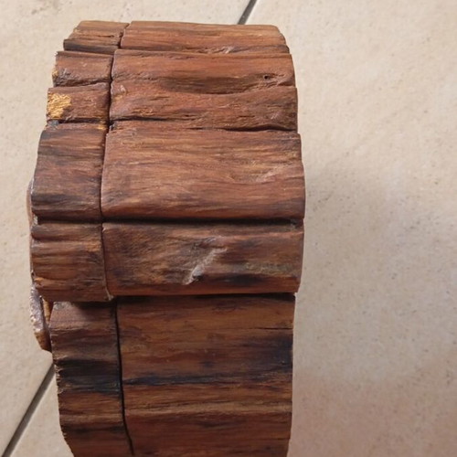 Wooden box like new from Mauritius, tree trunk