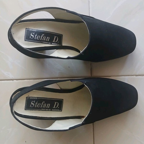 Suede pumps black used Stefan D. size 37