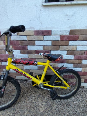 Children's bicycles used, pack of 3, 14" & 16"
