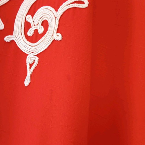 Caftan red satin silk handmade with ecru cords and hood XL from Morocco new