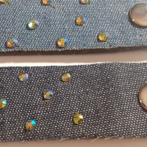 Pack of 135 denim and faux leather bracelets with rhinestones