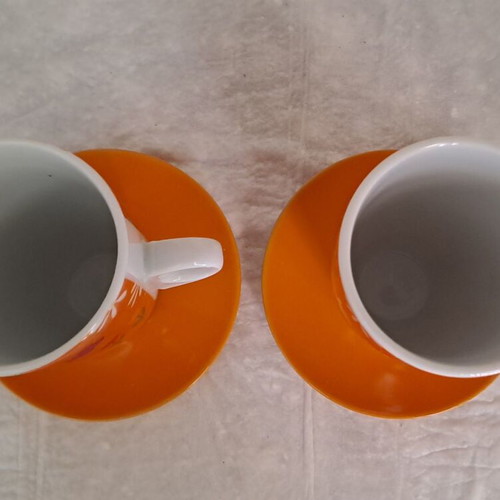 Set of mugs like new, 300 mL capacity