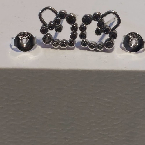 Heart earrings new with white zirconia and s925 stamp