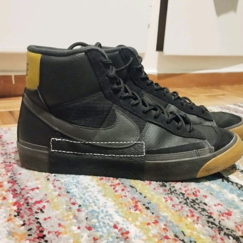 Nike Blazer Mid Pro Club size 43 like new, black and gold