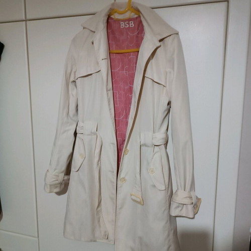 BSB beige trench coat like new, winter with inner lining