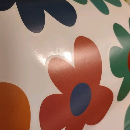 Roll of flower wall stickers, sheet with 15 pieces