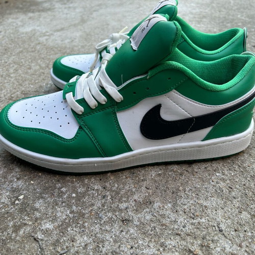 Nike Air Jordan 1 Low Pine Green new sneakers size 43-44.5