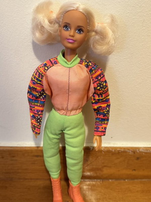 Sindy doll by Hasbro