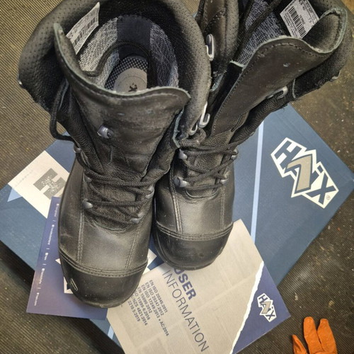 Haix Airpower XR22 safety boots size 40 like new, black