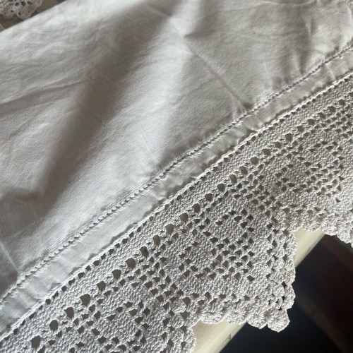 Macatia used, pack of 12 with handmade lace