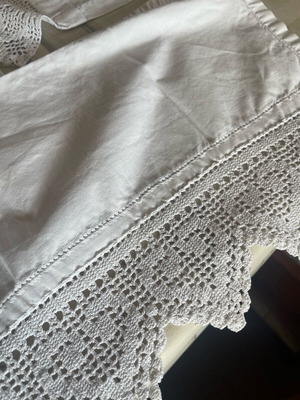 Macatia used, pack of 12 with handmade lace