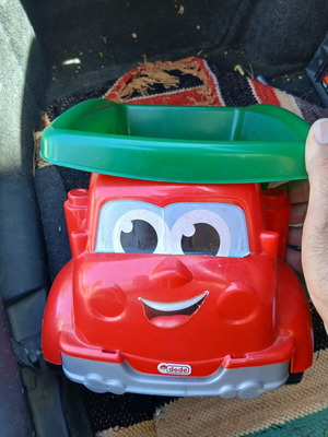Plastic toy dump truck like new for all ages