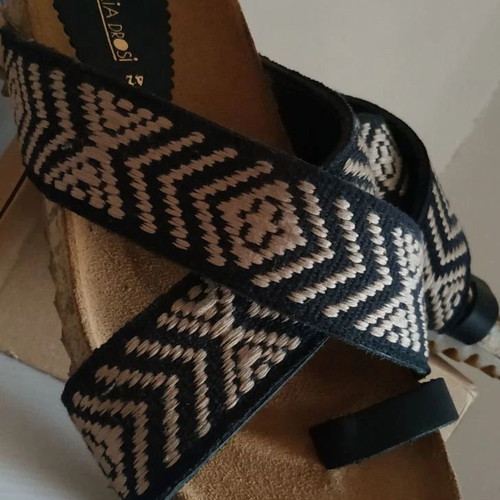 Evangelia Drosi handmade sandals new, size 42, black and brown