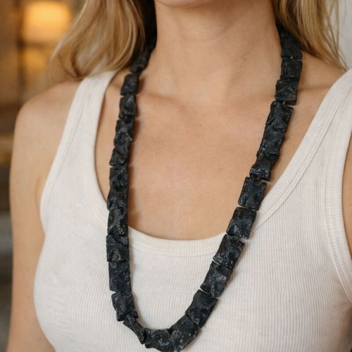 Vintage necklace from authentic volcanic lava, 88 cm, like new