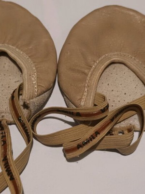 Rhythmic shoes used, size 31
