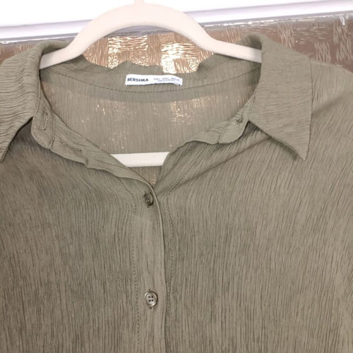 Bershka women's green airy set shirt and pants like new