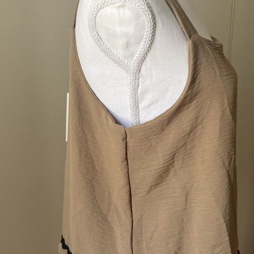 Sleeveless blouse one size, new, beige and brown
