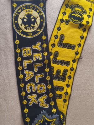 AEK Hell scarf like new
