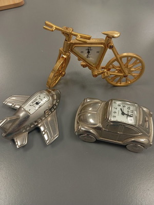 Miniature clocks set of 3, table type