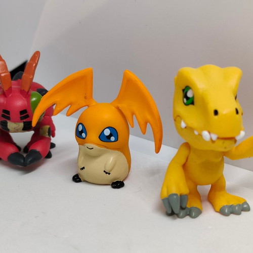 Digimon collectible figure set of 9 pieces like new