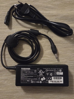 Φορτιστής Toshiba Laptop 19V 3.42A 65W 3.95A 75W με καλώδιο ρεύματος σαν καινούργιο