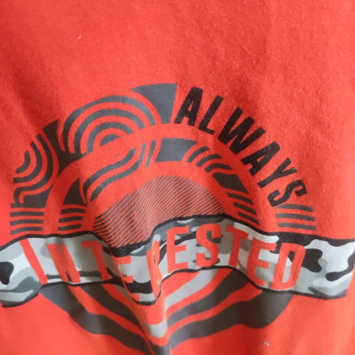 Long-sleeve tops pack 16 years like new, multicolored