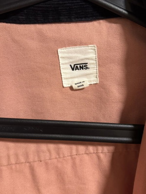Vans jacket medium pink, thin fabric