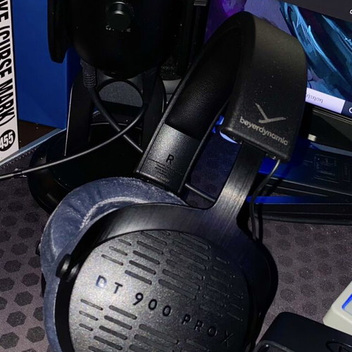 BeyerDynamic DT 900 PRO X ακουστικά σαν καινούργια, ενσύρματα