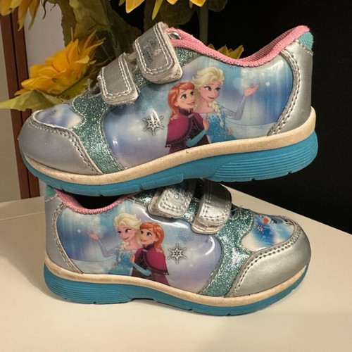 Frozen District athletic sneakers size 26 like new, blue for girls