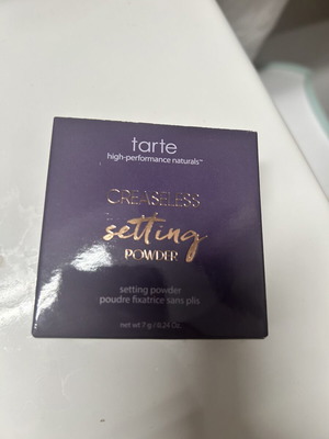 Tarte Creaseless Setting & Brightening Powder new, sealed