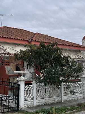 Μονοκατοικία Μεσοχώρι Κομοτηνής 114 τ.μ., επιπλωμένη με κήπο και θέα