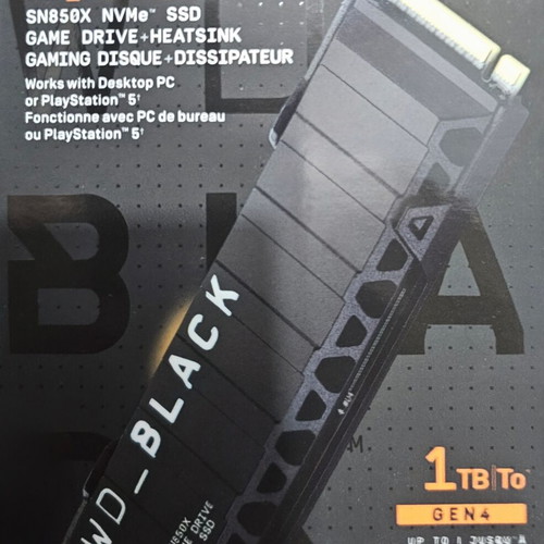 WD Black SN850X NVMe M.2 SSD 1TB with Heatsink like new