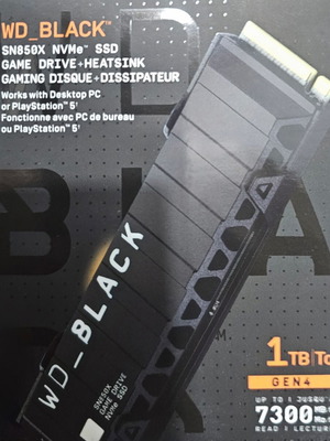 WD Black SN850X NVMe M.2 SSD 1TB with Heatsink like new