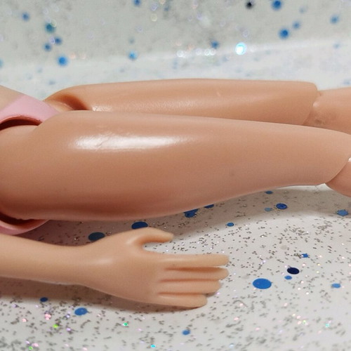 Bratz Study Abroad Cloe 2015 reboot doll used with flaws