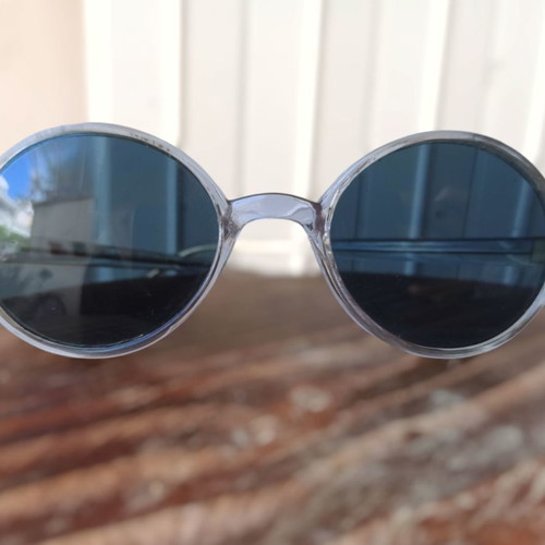 Round sunglasses like new with transparent acetate frame