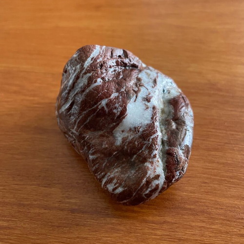 Red jasper with quartz veins natural stone new