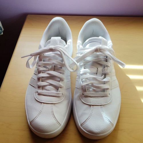 Adidas leather sneakers size 40 like new, white