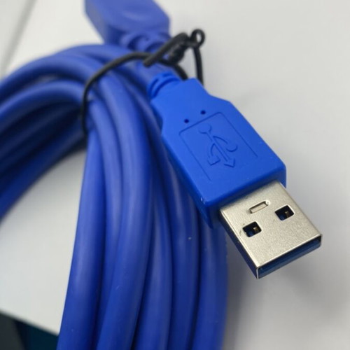 USB 3.0 male to female cable like new, high speed